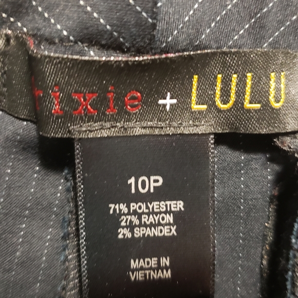 Trixie + Lulu Women's Pinstriped Cropped Pants - Picture 4 of 7